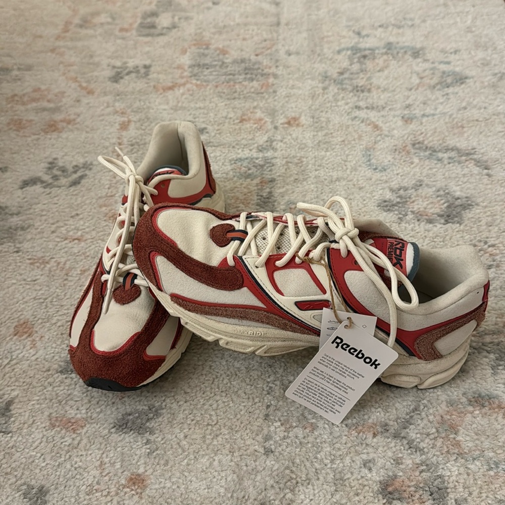 Reebok Premiere Trinity KFS (size 7)